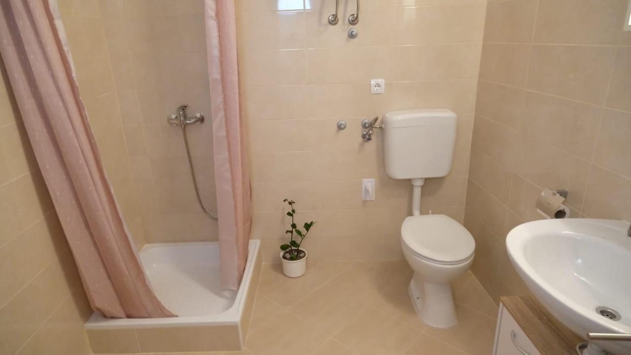 Porat Apartment Стариград-Пакленица Екстериор снимка