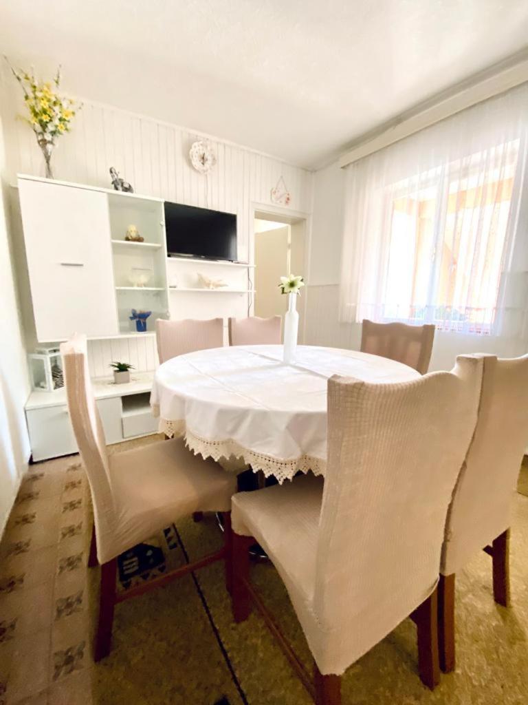 Porat Apartment Стариград-Пакленица Екстериор снимка